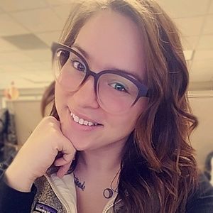 Meet your Posher, Rachel